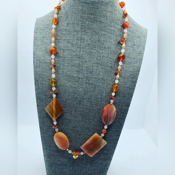 Peach Red Agate, Rose Quartz, gold plated heart charm necklace - Picture 3 of 4